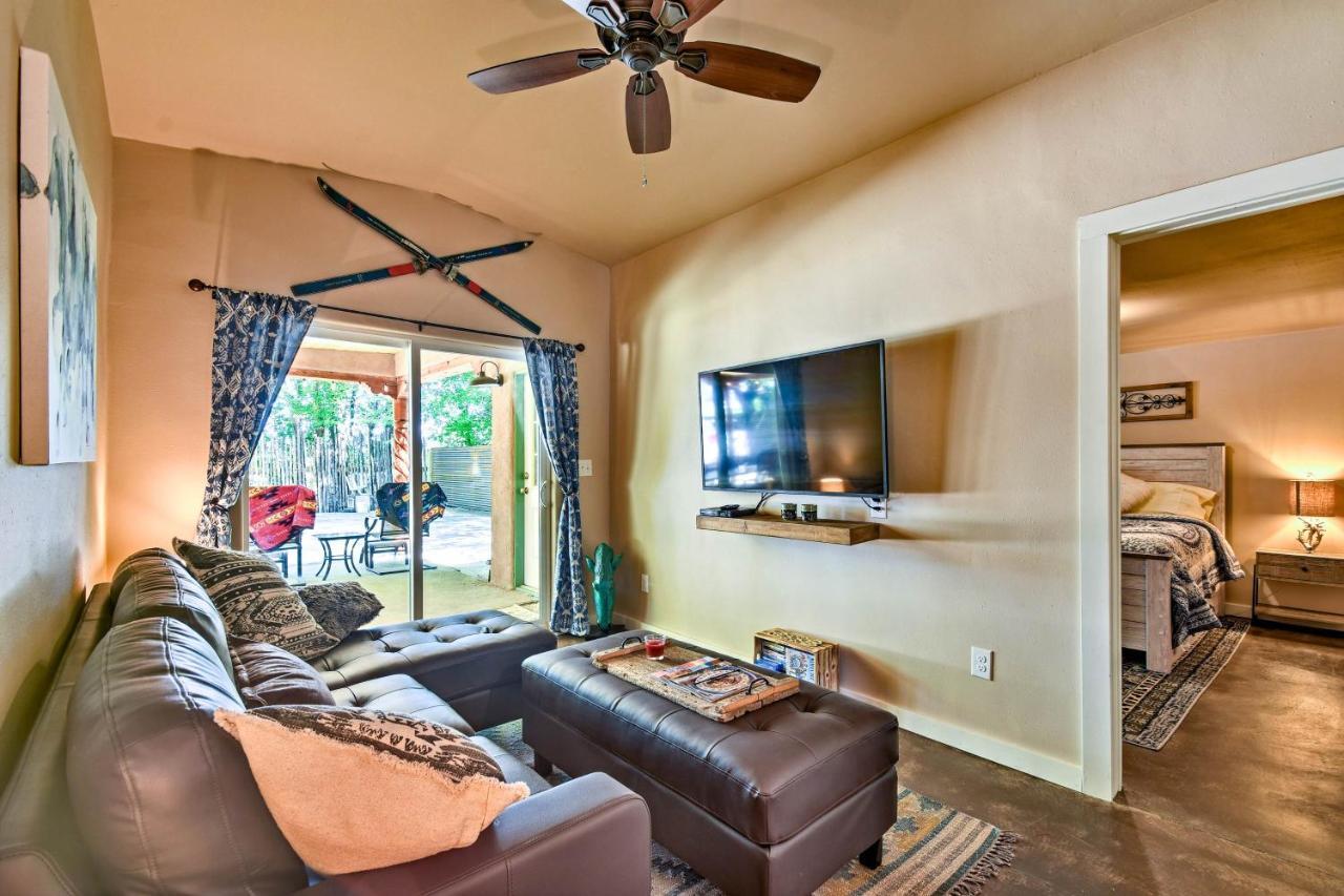 Cozy Home With Media Room Short Walk To Taos Plaza! Exterior foto